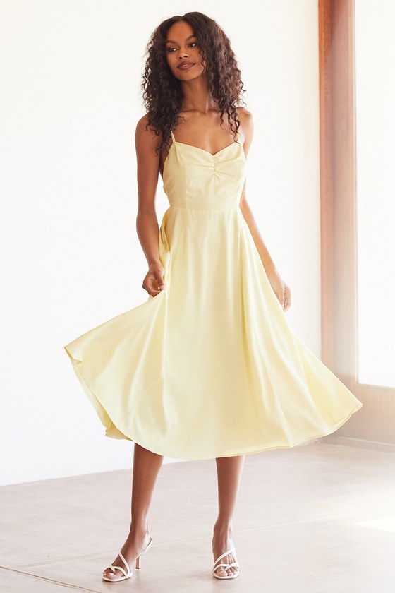 pale yellow dress